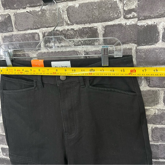 NWT Duer All-Weather Denim High Rise Barrel Pant - Black - Picture 13 of 16